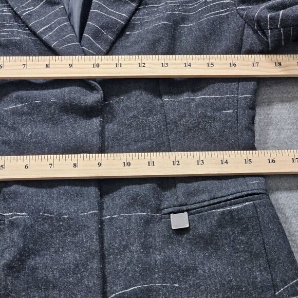 Sandro Blazer Women 38/M Gray Lined France Buttons LS Office Capsule VTG Classic - Picture 4 of 16